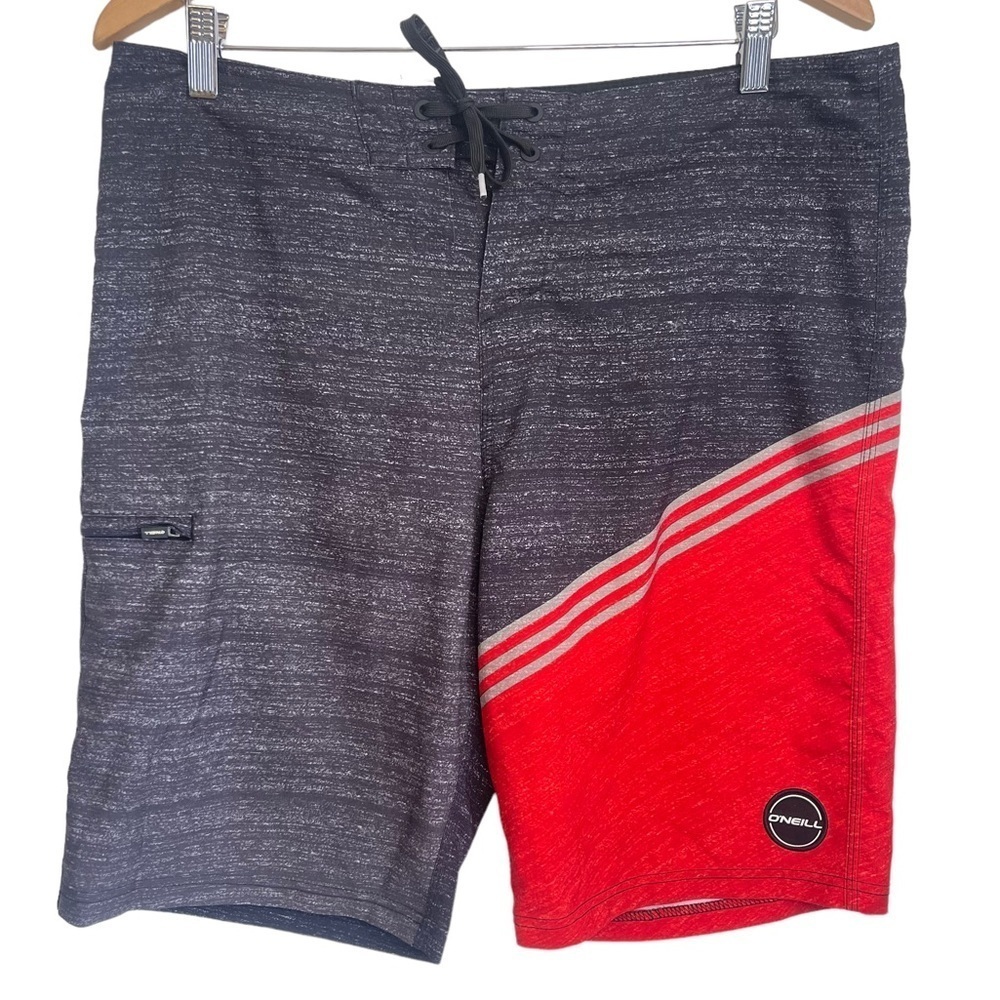 O’Neill Mens Red Grey Cargo Pockets Board Shorts Size 34